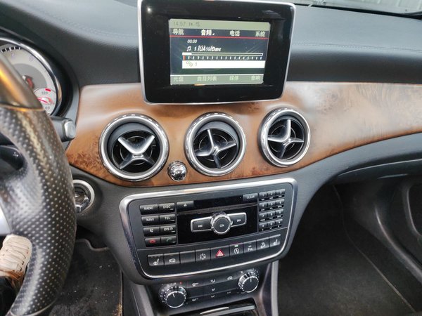 Mercedes-Benz GLA 2015, 115800 км, за 9779 USD - фото 14