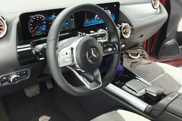 Mercedes-Benz EQA 2022, 98400 км, за 16188 USD - фото 8
