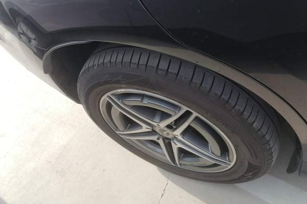 Mercedes-Benz EQC 2020, 119400 км, за 17249 USD