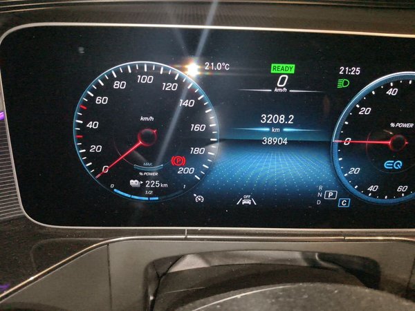 Mercedes-Benz EQC 2020, 38900 км, за 18456 USD - фото 13