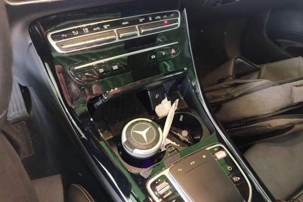 Mercedes-Benz EQC 2021, 72100 км, за 18382 USD - фото 16