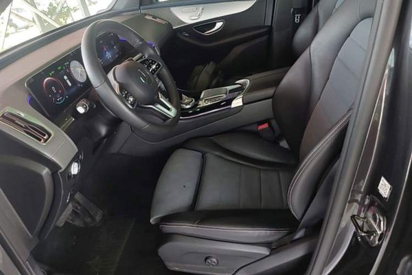 Mercedes-Benz EQC 2021, 72100 км, за 18382 USD - фото 17