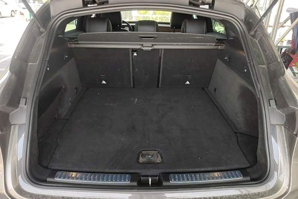 Mercedes-Benz EQC 2021, 72100 км, за 18382 USD - фото 22