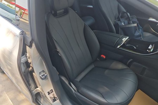 Mercedes-Benz EQE 2022, 60500 км, за 27524 USD - фото 23