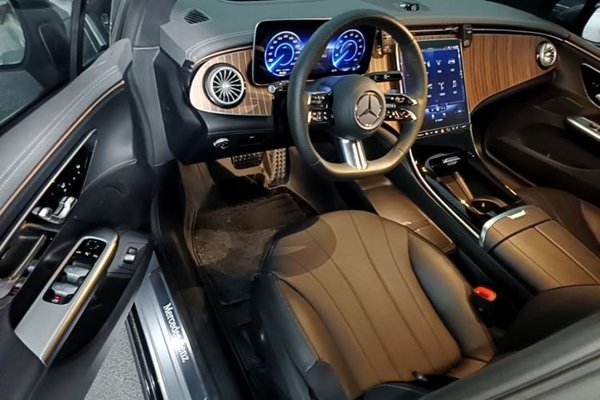 Mercedes-Benz EQE 2022, 14200 км, за 31020 USD - фото 18