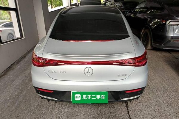 Mercedes-Benz EQE 2022, 14200 км, за 31020 USD