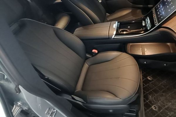 Mercedes-Benz EQE 2022, 14200 км, за 31020 USD - фото 19