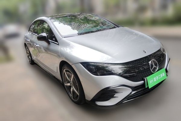 Mercedes-Benz EQE 2022, 38700 км, за 32949 USD