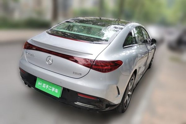 Mercedes-Benz EQE 2022, 38700 км, за 32949 USD - фото 6