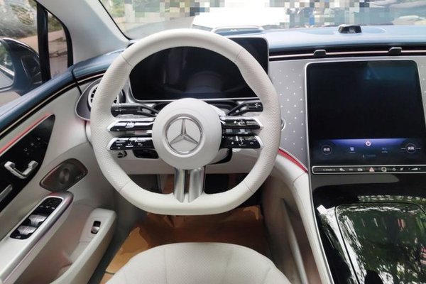Mercedes-Benz EQE 2022, 38700 км, за 32949 USD - фото 11