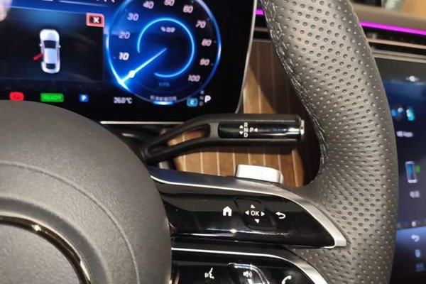 Mercedes-Benz EQE 2025, 100 км, за 39140 USD - фото 16