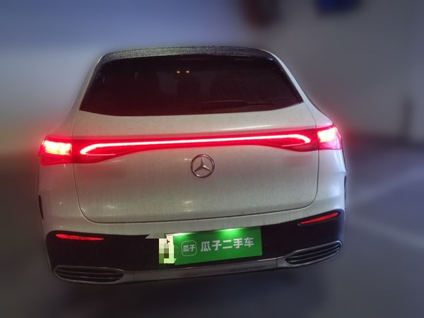 Mercedes-Benz EQE SUV 2023, 59800 км, за 29802 USD