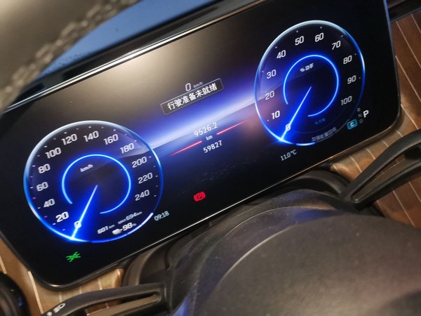 Mercedes-Benz EQE SUV 2023, 59800 км, за 29802 USD - фото 11