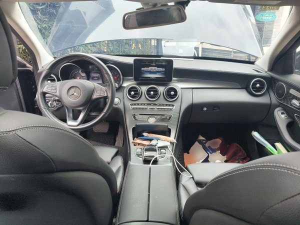 Mercedes-Benz C-Class 2015, 87800 км, за 13792 USD - фото 10