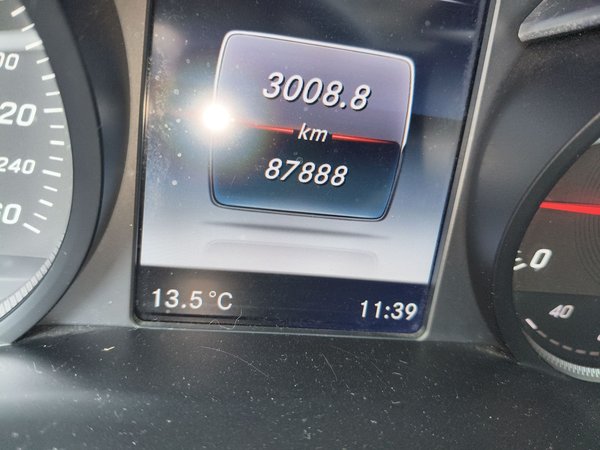 Mercedes-Benz C-Class 2015, 87800 км, за 13792 USD - фото 13