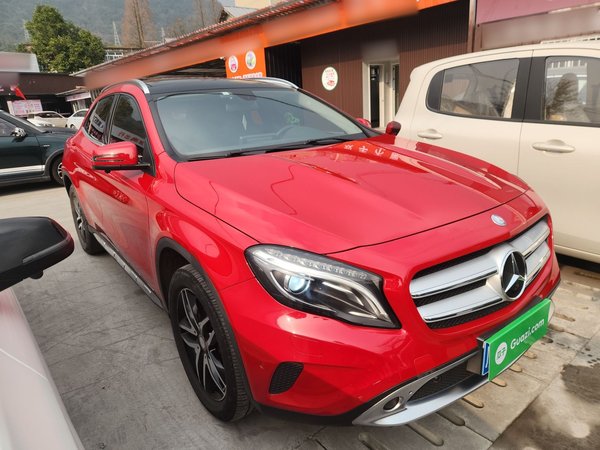 Mercedes-Benz GLA 2015 GLA 200 Fashion Model, 2015 года