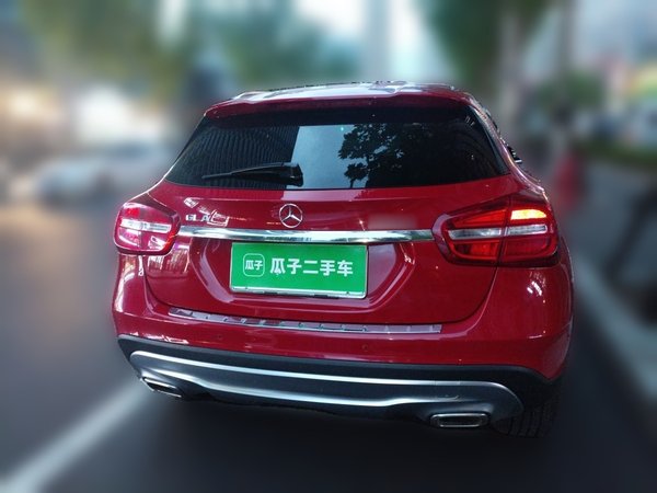 Mercedes-Benz GLA 2015, 71000 км, за 7887 USD