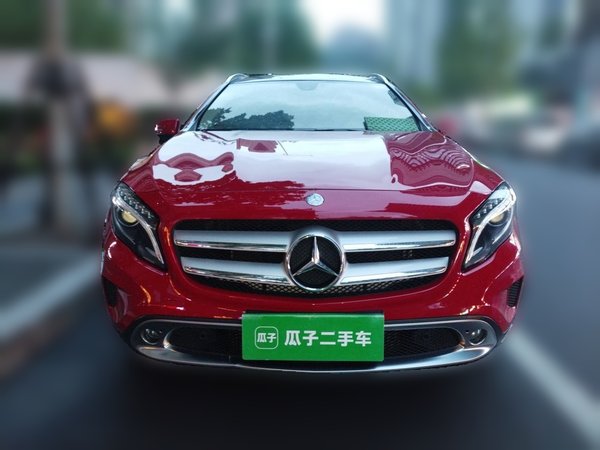 Mercedes-Benz GLA 2015, 71000 км, за 7887 USD