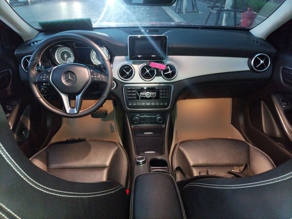 Mercedes-Benz GLA 2015, 71000 км, за 7887 USD - фото 10