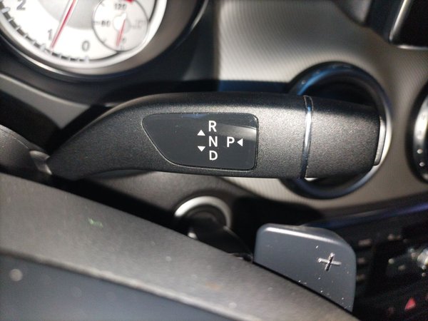 Mercedes-Benz GLA 2015, 71000 км, за 7887 USD - фото 15