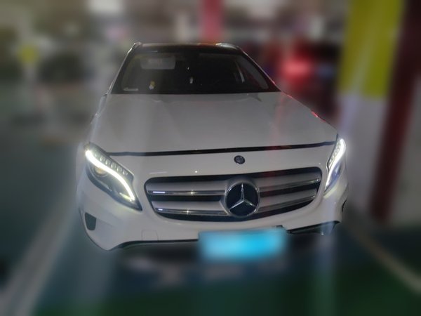 Mercedes-Benz GLA 2015, 85500 км, за 8077 USD