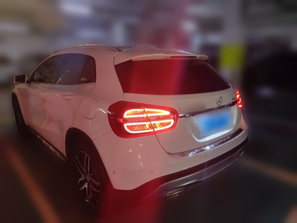 Mercedes-Benz GLA 2015, 85500 км, за 8077 USD