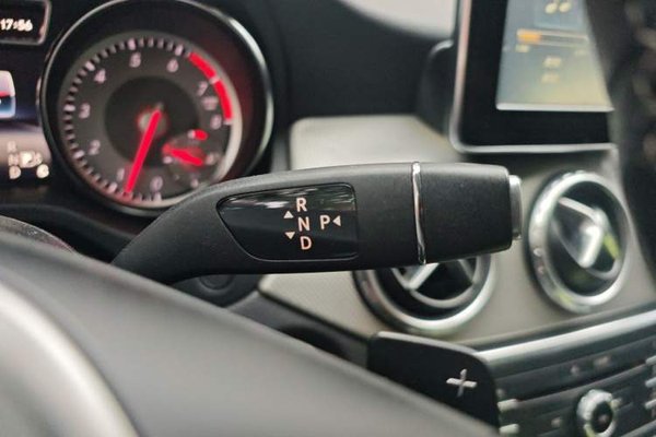 Mercedes-Benz GLA 2016, 108100 км, за 7242 USD - фото 14
