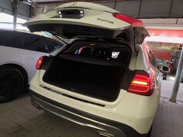 Mercedes-Benz GLA 2016, 136000 км, за 9881 USD - фото 8