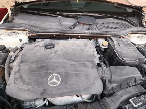 Mercedes-Benz GLA 2016, 136000 км, за 9881 USD - фото 9