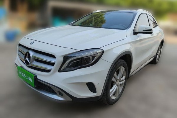 Mercedes-Benz GLA · 2016 год