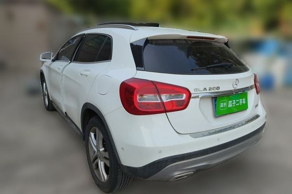 Mercedes-Benz GLA 2016, 59700 км, за 7287 USD