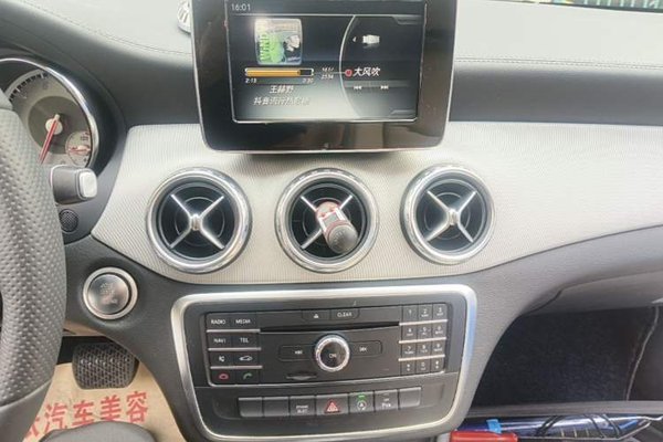 Mercedes-Benz GLA 2016, 62600 км, за 10718 USD - фото 15