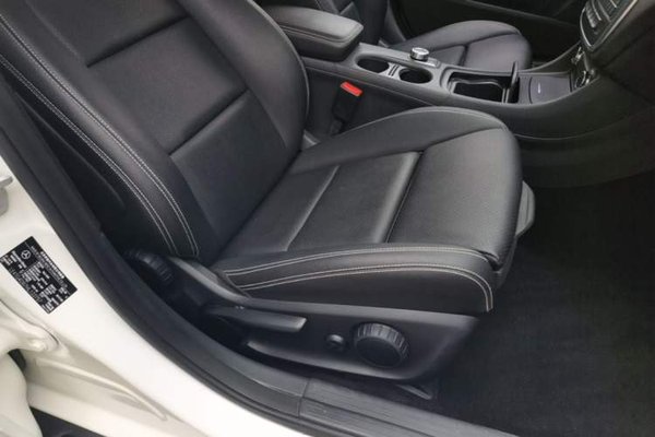 Mercedes-Benz GLA 2016, 65700 км, за 11717 USD - фото 23