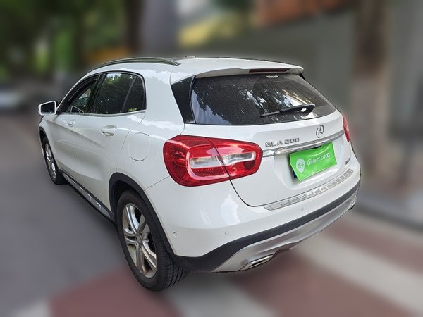 Mercedes-Benz GLA 2016, 78100 км, за 8480 USD