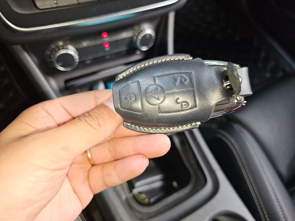 Mercedes-Benz GLA 2016, 78100 км, за 8480 USD - фото 9