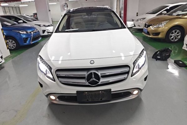 Mercedes-Benz GLA 2016, 84700 км, за 9853 USD