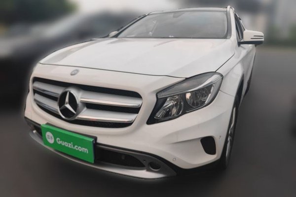Mercedes-Benz GLA · 2016 год