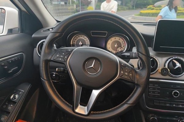 Mercedes-Benz GLA 2016, 97000 км, за 8556 USD - фото 11