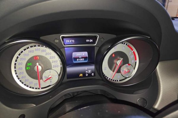 Mercedes-Benz GLA 2016, 81500 км, за 8522 USD - фото 13