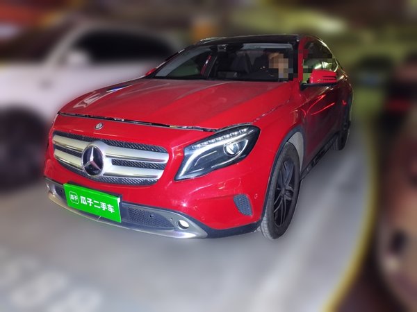 Mercedes-Benz GLA 2016, 71500 км, за 10944 USD