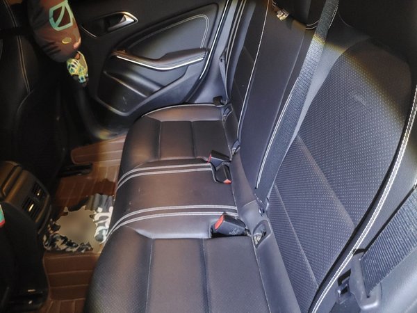Mercedes-Benz GLA 2016, 45700 км, за 10949 USD - фото 8