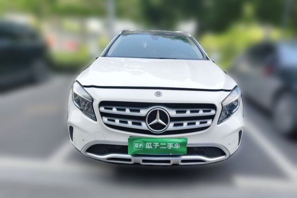 Mercedes-Benz GLA 2017, 111100 км, за 10600 USD