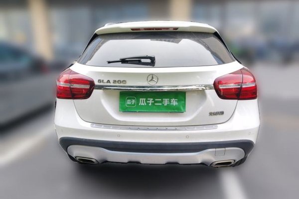 Mercedes-Benz GLA 2017, 111100 км, за 10600 USD