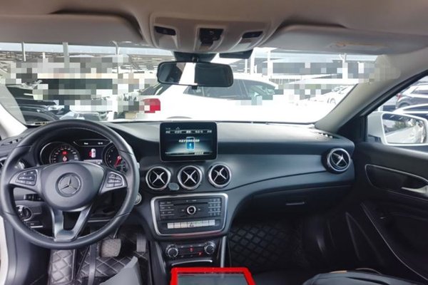 Mercedes-Benz GLA 2017, 59100 км, за 12233 USD - фото 12