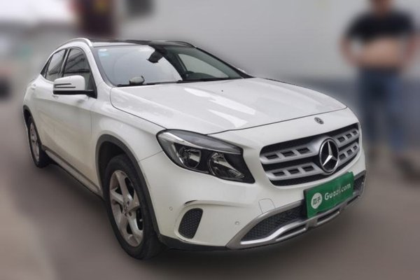 Mercedes-Benz GLA 2017, 68700 км, за 9015 USD