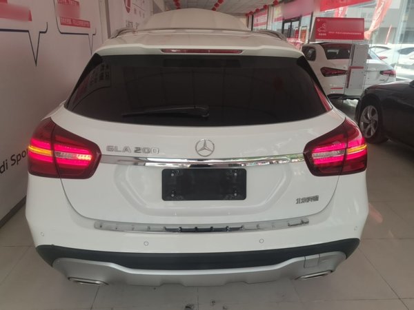 Mercedes-Benz GLA 2017, 88000 км, за 11712 USD