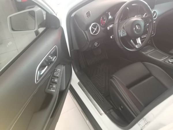 Mercedes-Benz GLA 2017, 88000 км, за 11712 USD - фото 19