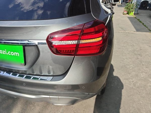 Mercedes-Benz GLA 2018, 85000 км, за 12229 USD - фото 7