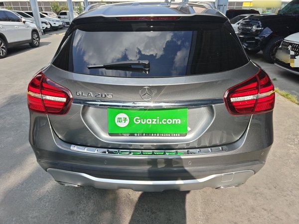 Mercedes-Benz GLA 2018, 85000 км, за 12229 USD