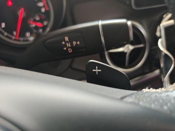 Mercedes-Benz GLA 2018, 85000 км, за 12229 USD - фото 17